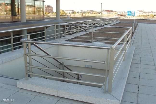 Barandillas de acero inoxidable 26